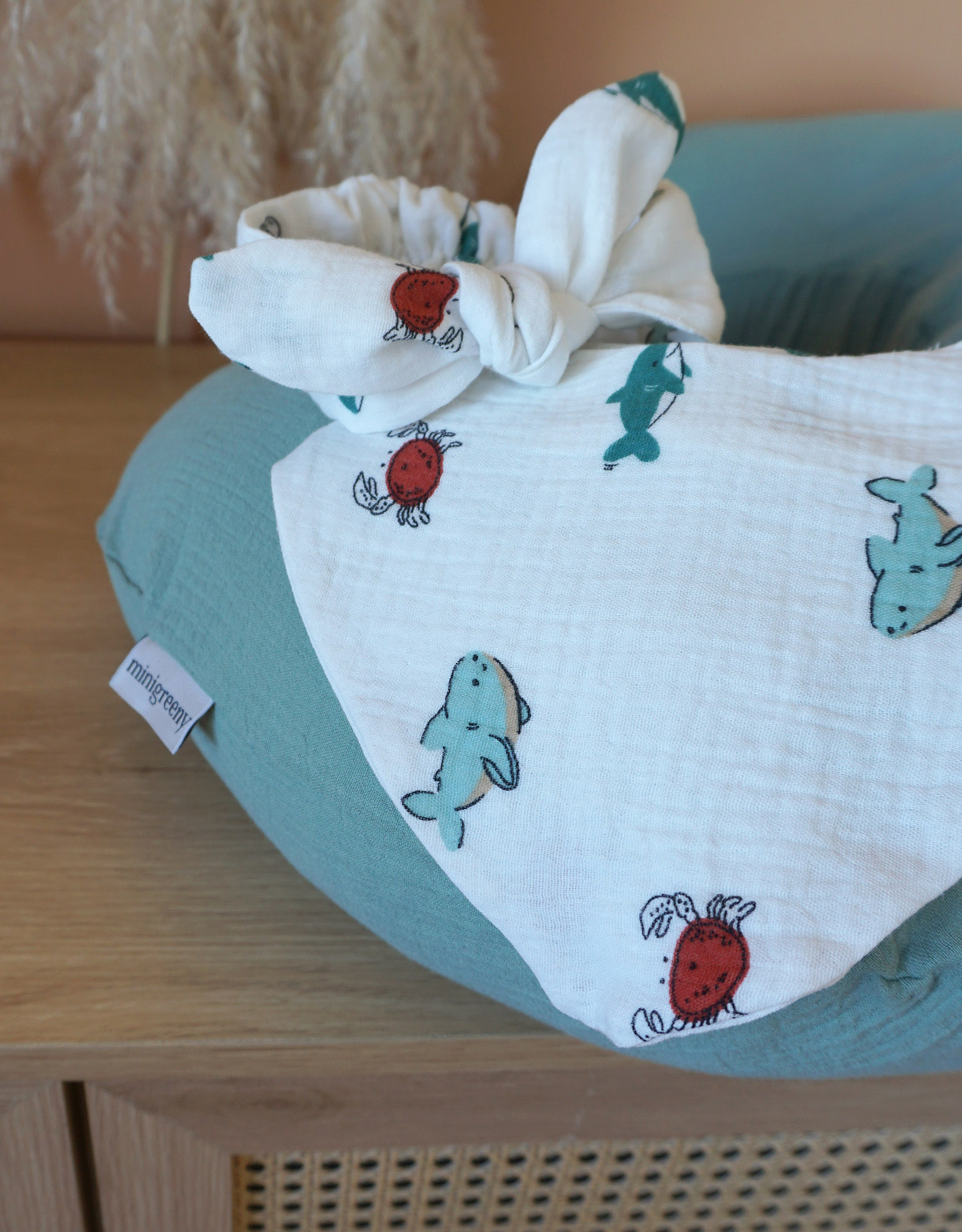 Minigreeny muslin za bebe, detalj uzorka lišća U zelenilu